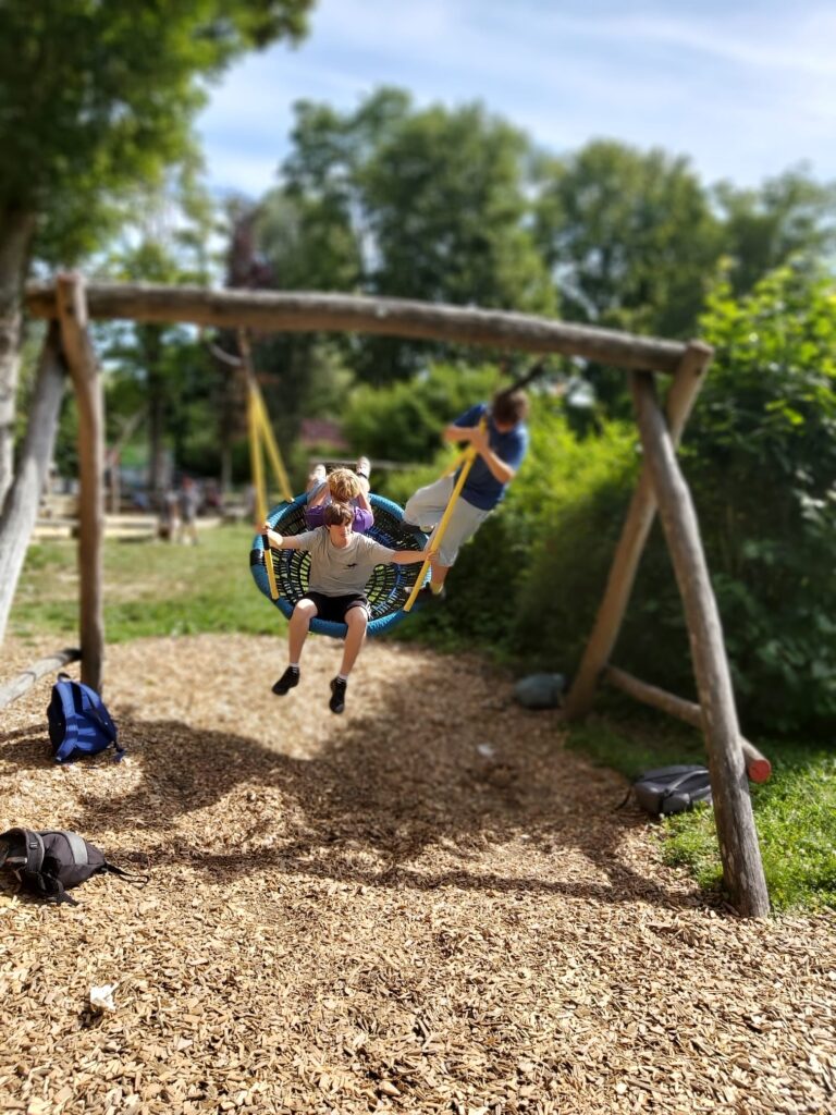 Klasse 3d im Motorikpark