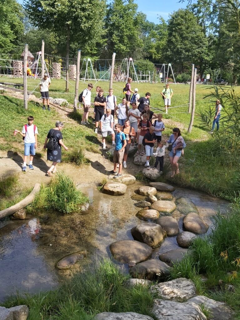 Klasse 3d im Motorikpark
